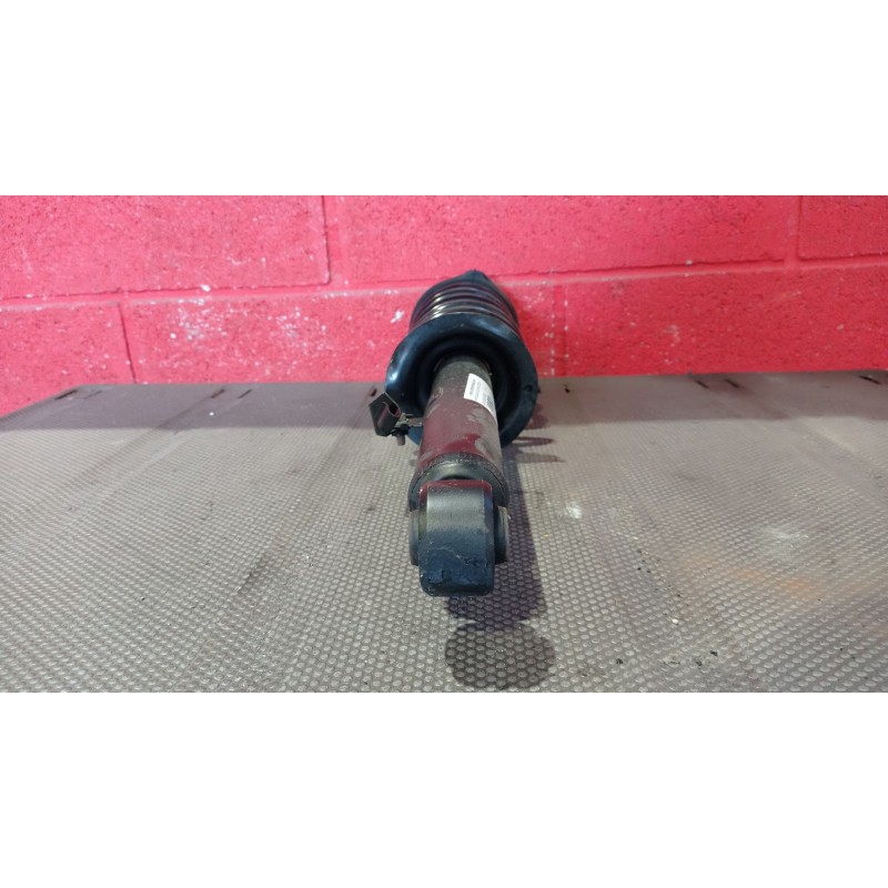 Recambio de amortiguador delantero izquierdo para lexus is200 (gxe10)  | 0.98 - 0.05  | 0.98 - 0.05 referencia OEM IAM   