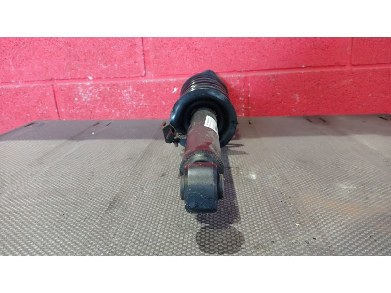 Recambio de amortiguador delantero izquierdo para lexus is200 (gxe10)  | 0.98 - 0.05  | 0.98 - 0.05 referencia OEM IAM   