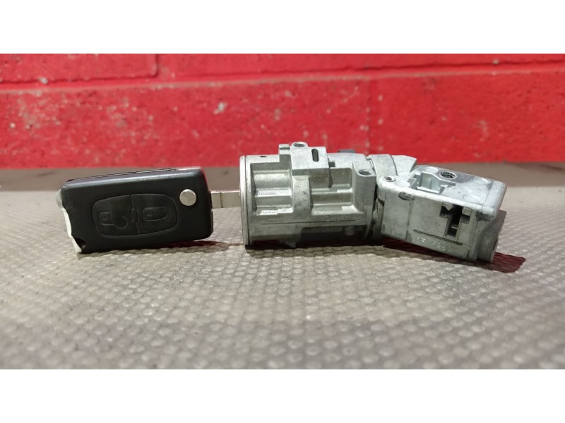 Recambio de conmutador de arranque para citroen c3 1.1 referencia OEM IAM    Recambio de conmutador de arranque para citroen c3 1.1 referencia OEM IAM