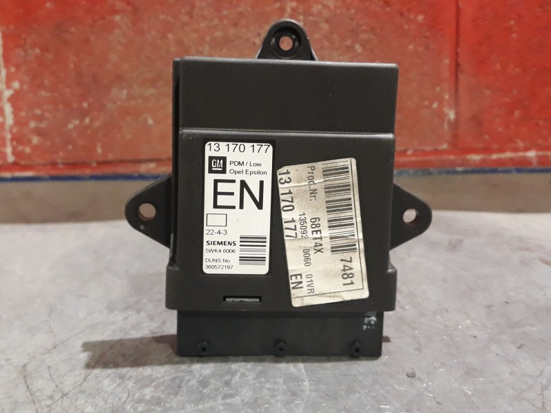 Recambio de centralita cierre para opel vectra c berlina  | 0.02 - 0.05  | 0.02 - 0.05 referencia OEM IAM 5WK46006 13 170 177 