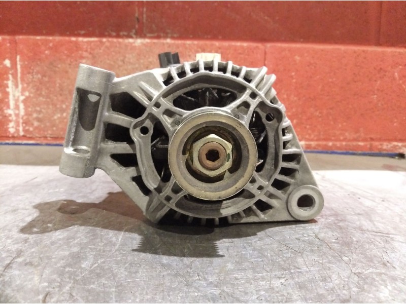 Recambio de alternador para ford focus berlina (cak) ambiente | 0.98 - ... ambiente | 0.98 - ... referencia OEM IAM 98AB10300GK 