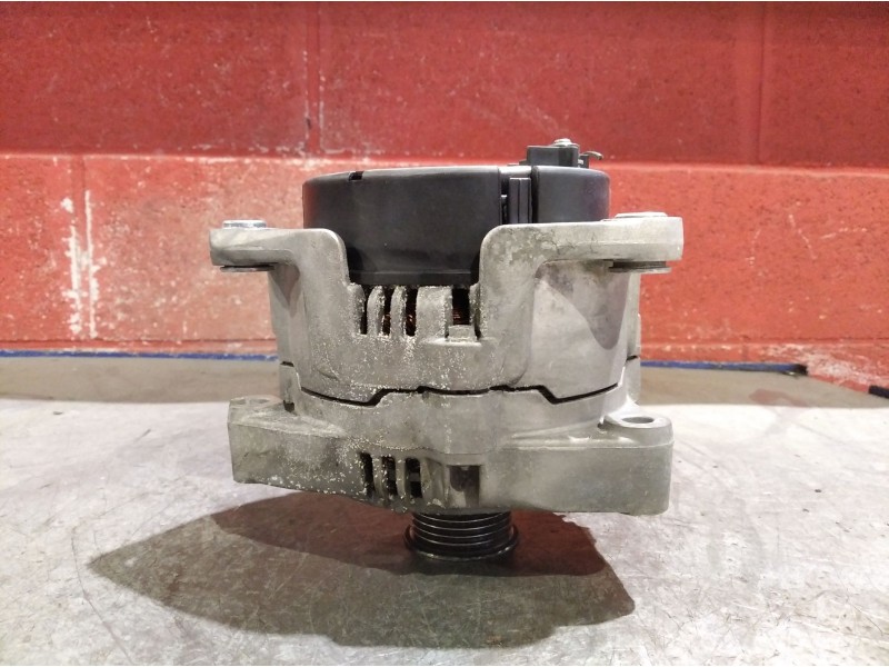 Recambio de alternador para saab 9-3 berlina 2.0 referencia OEM IAM 0123510089  