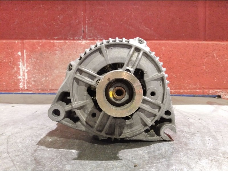 Recambio de alternador para saab 9-3 berlina 2.0 referencia OEM IAM 0123510089  