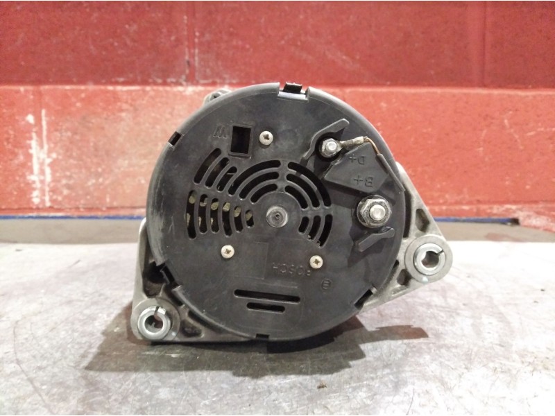 Recambio de alternador para saab 9-3 berlina 2.0 referencia OEM IAM 0123510089  