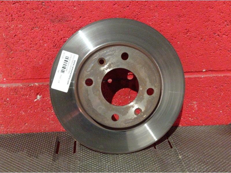 Recambio de disco freno delantero para citroen saxo 1.5 d image referencia OEM IAM   