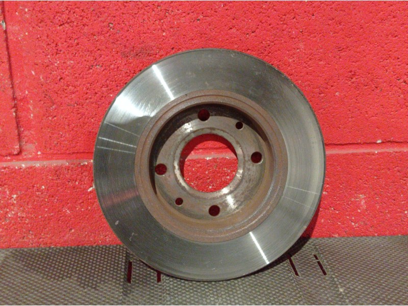 Recambio de disco freno delantero para citroen saxo 1.5 d image referencia OEM IAM   