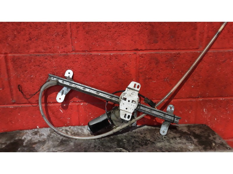 Recambio de elevalu. tras. izquierdo para opel frontera a básico | 0.92 - ... básico | 0.92 - ... referencia OEM IAM 91144843  