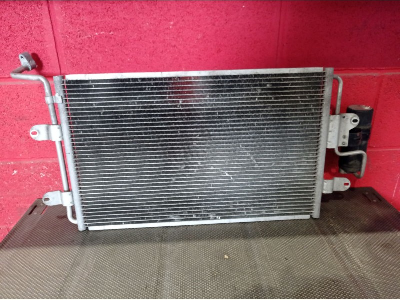 Recambio de condensador radiador aire acondicionado para audi a3 (8l) 1.8 20v | 0.96 - ... 1.8 20v | 0.96 - ... referencia OEM I