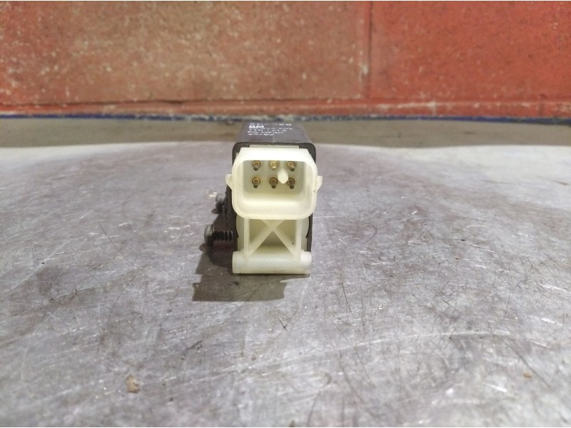 Recambio de motor cierre centralizado delantero izquierdo para opel sintra cd | 0.96 - ... cd | 0.96 - ... referencia OEM IAM   