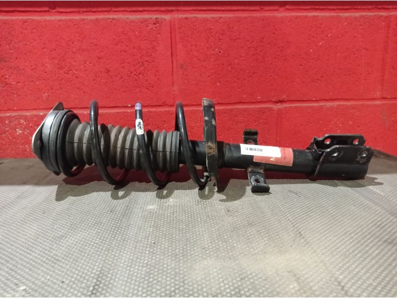 Recambio de amortiguador delantero derecho para renault clio iii  | 0.05 - ...  | 0.05 - ... referencia OEM IAM   