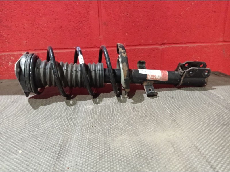 Recambio de amortiguador delantero izquierdo para renault clio iii  | 0.05 - ...  | 0.05 - ... referencia OEM IAM   