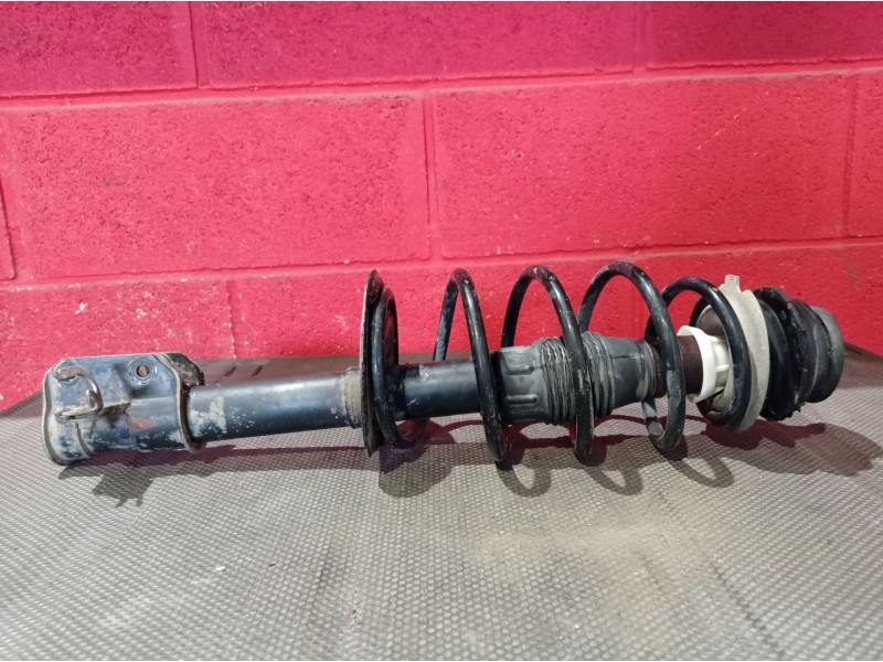 Recambio de amortiguador delantero derecho para fiat punto referencia OEM IAM   