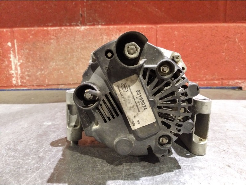 Recambio de alternador para fiat punto referencia OEM IAM 93169024 0986048773 